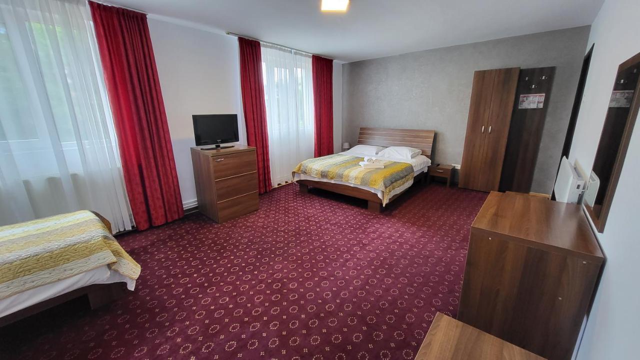 Aparthotel Boutique Global Braszów Zewnętrze zdjęcie